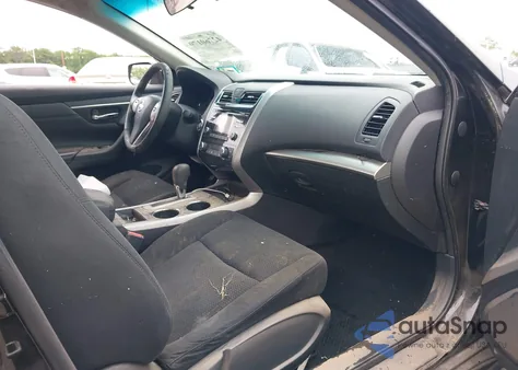 2015 Nissan Altima 2.5 Sv z USA, uszkodzony, nr VIN 1N4AL3AP1FC417617